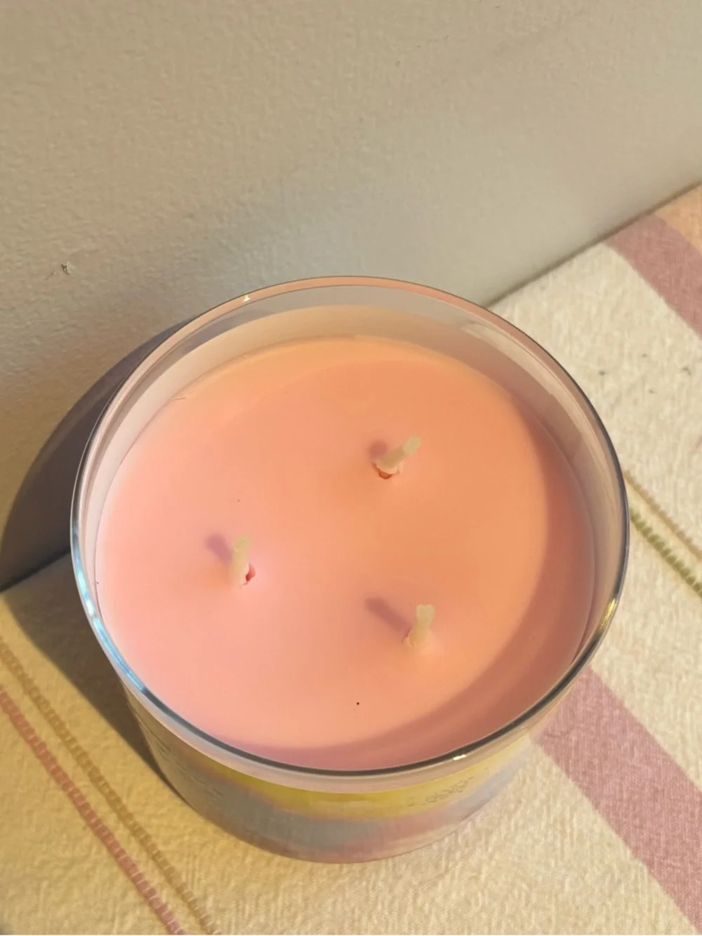 Bath & Body Works - Among the Clouds 3-Wick Scented Candle - with Pink Lid - Picture 4 of 5